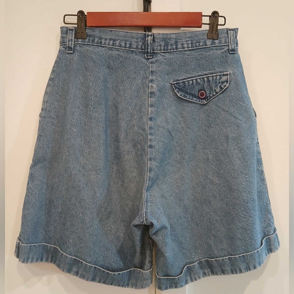 Vintage 90s high-waisted baggy jorts - Picture 2 of 9